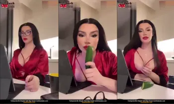 Berfe Ece Talin, ifşa sırasında salatalığa sakso çekiyor